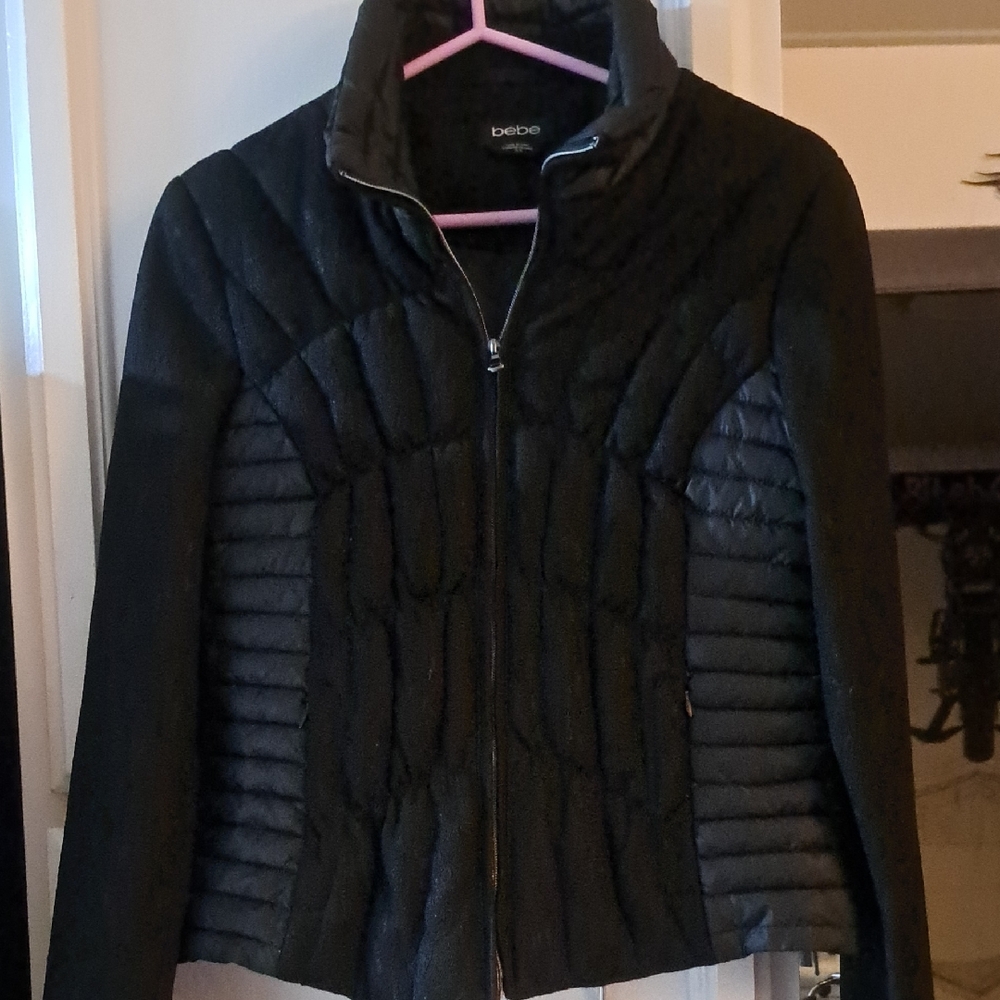 Bebe Women's Black Quilted Puffer Jacket